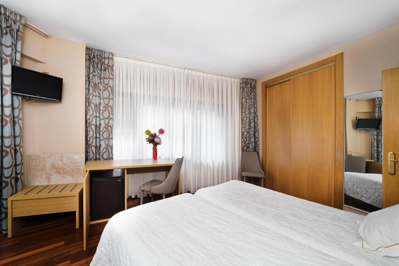 טורלאבגה Hotel Regio מראה חיצוני תמונה