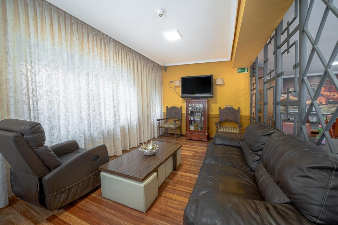 טורלאבגה Hotel Regio מראה חיצוני תמונה