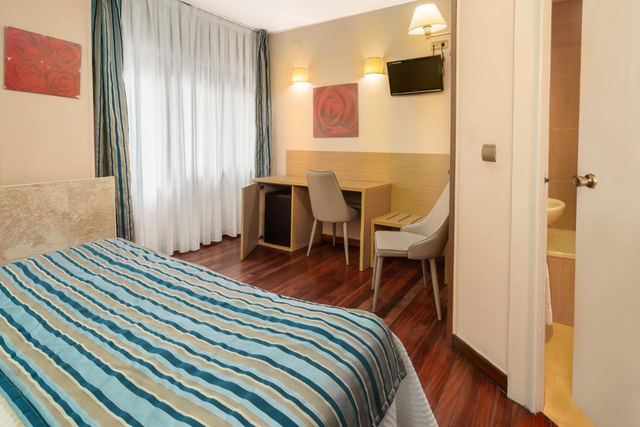 טורלאבגה Hotel Regio מראה חיצוני תמונה