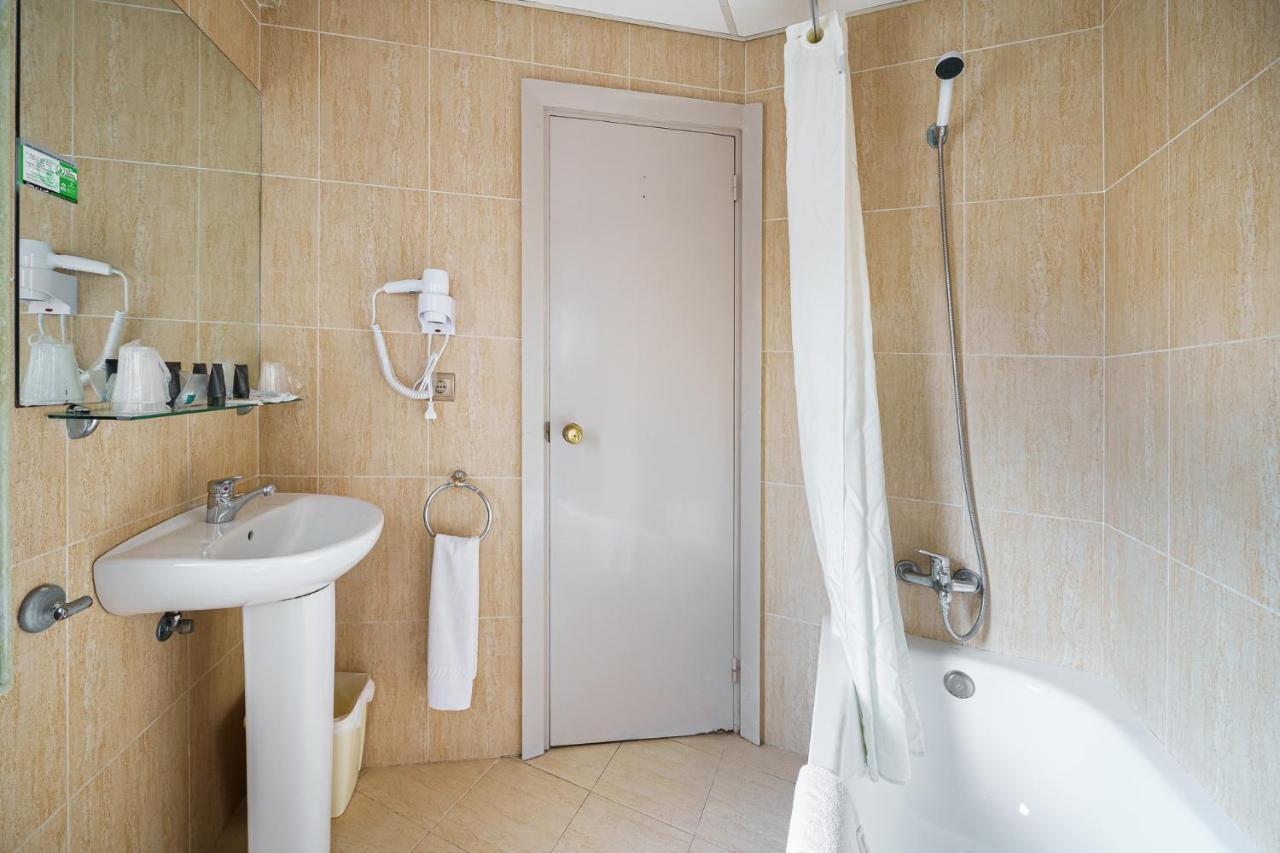 טורלאבגה Hotel Regio מראה חיצוני תמונה
