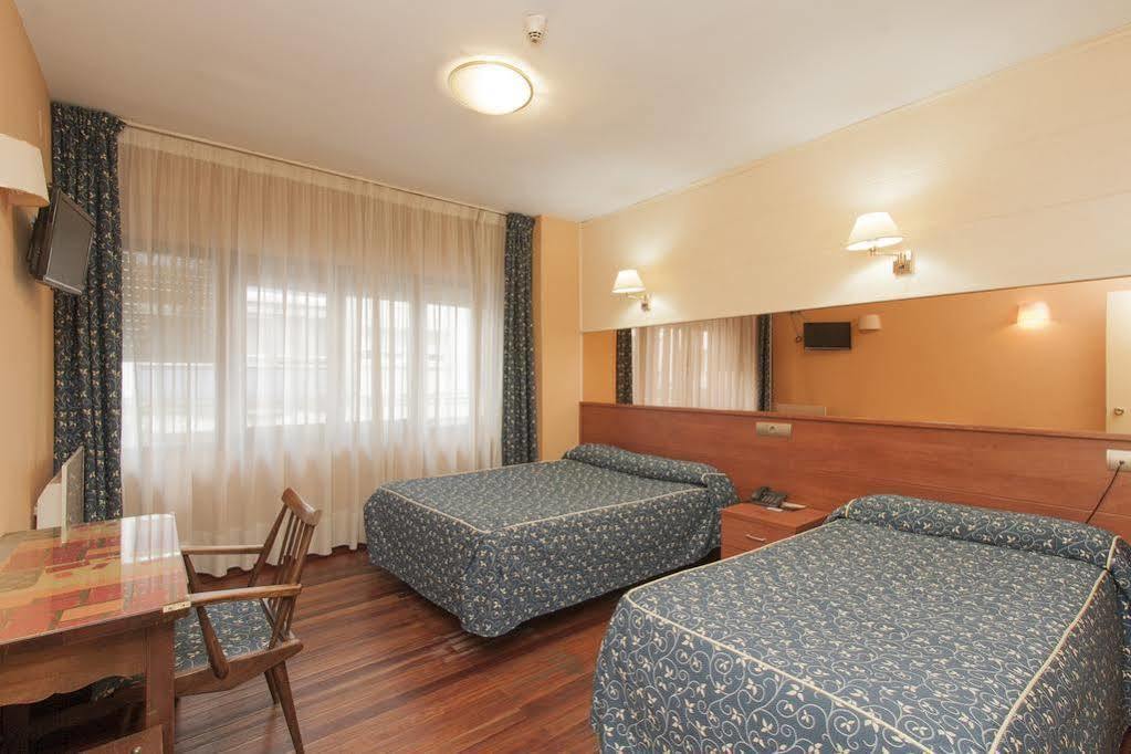 טורלאבגה Hotel Regio מראה חיצוני תמונה